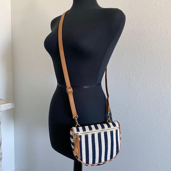 [Last One] American Eagle Nautical Saddle Bag - Picture 8 of 8